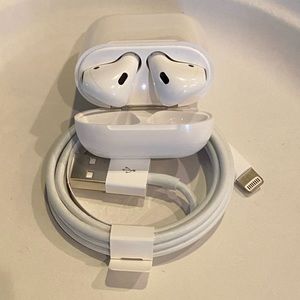 Apple AirPods A1523 1st Generation